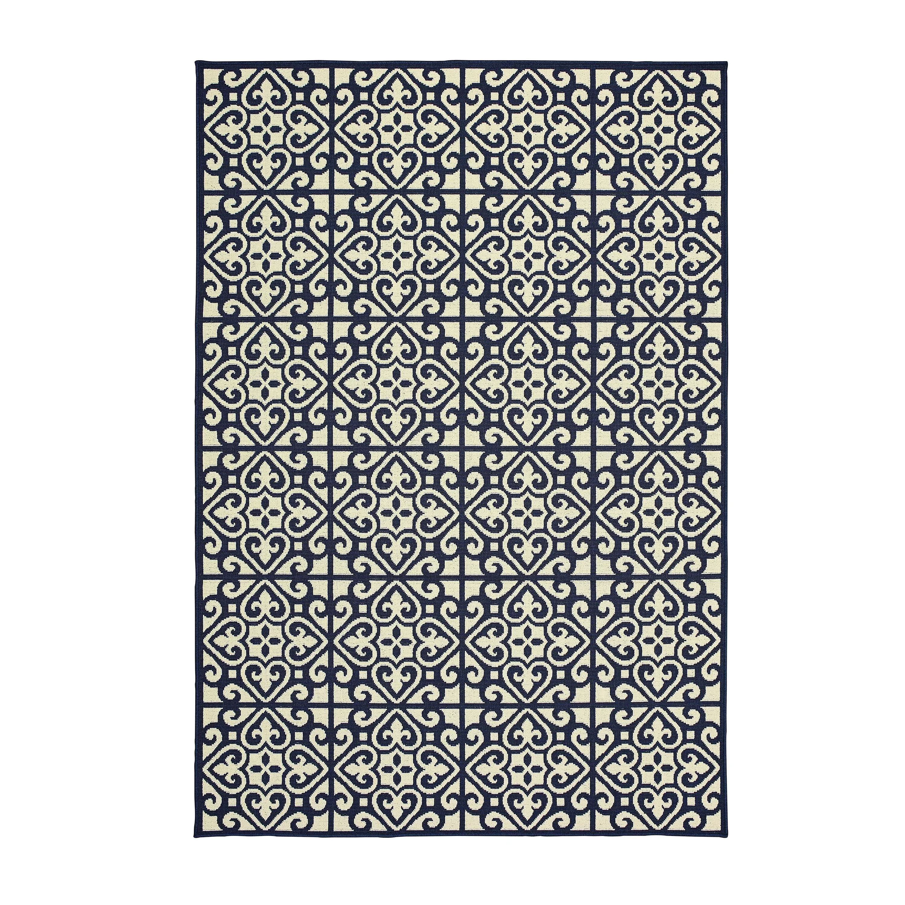 Marston Trellis Indoor/Outdoor Area Rug, 8' x 11'