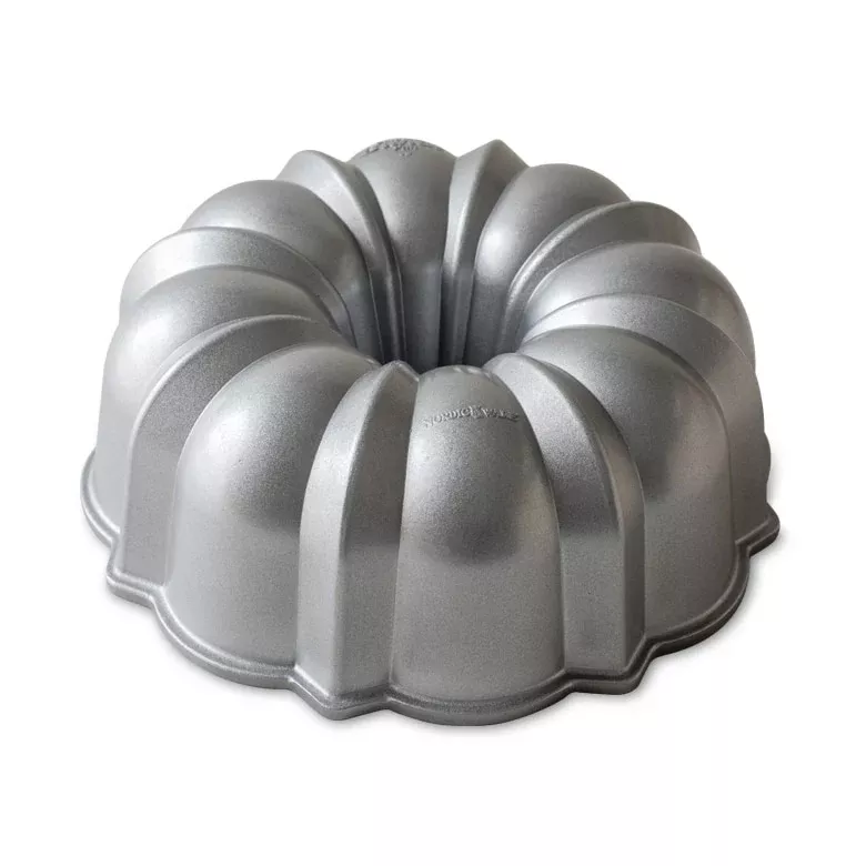 NordicWare - Original Sparkling Silver Bundt Pan
