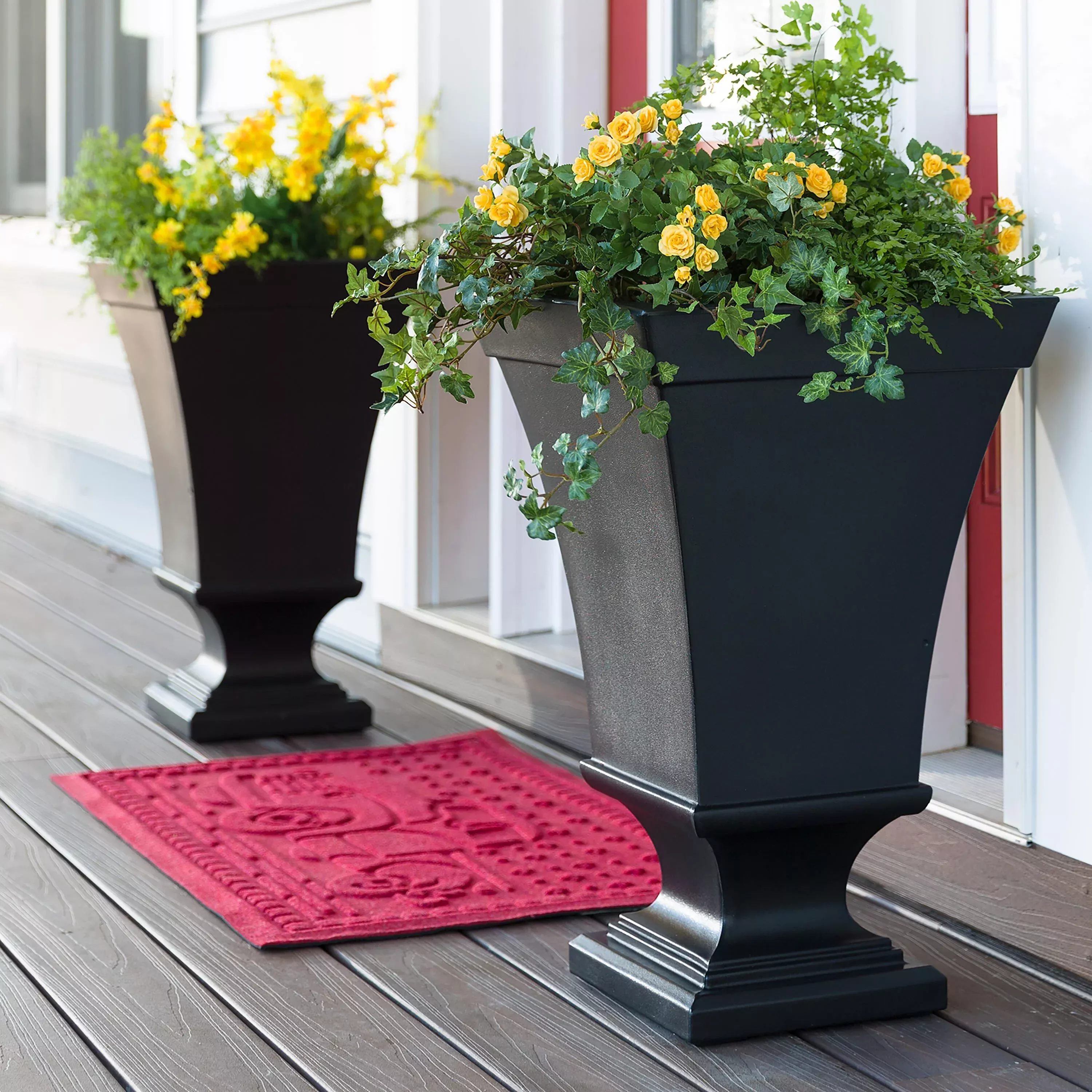 Richmond Self-Watering Pedestal Urn Planter